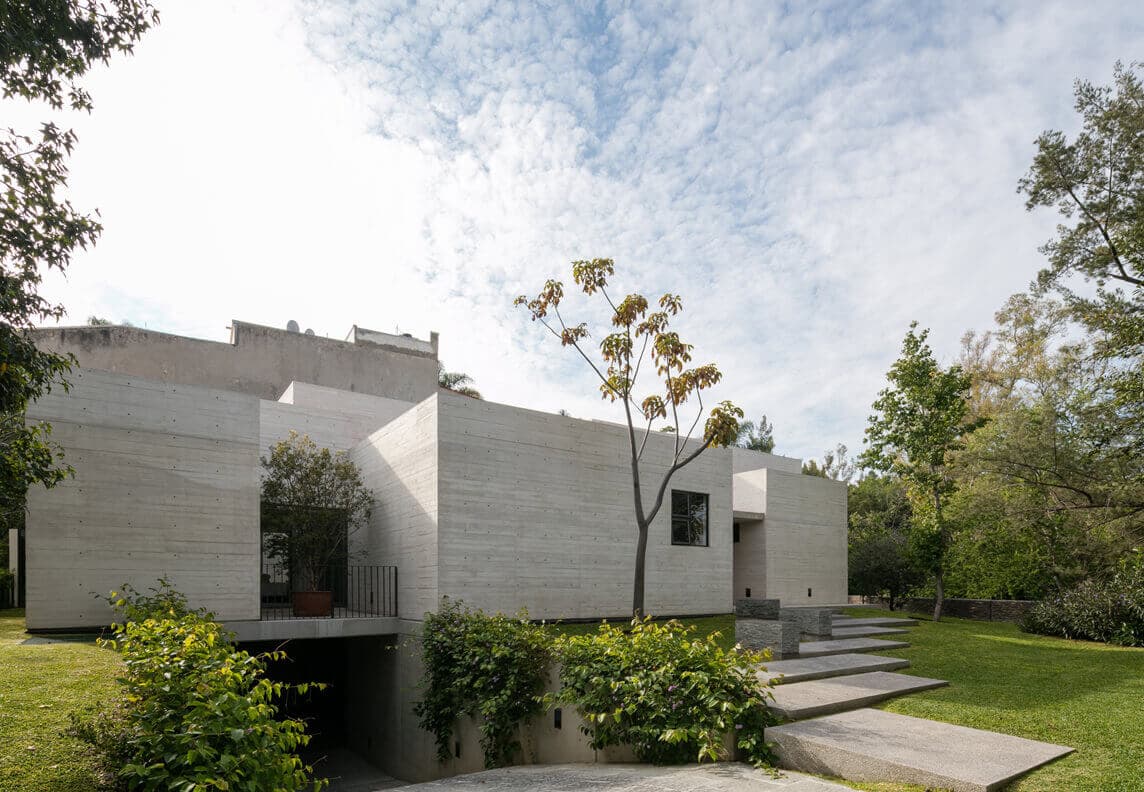 Doğayla İç İçe:  Modern Bahçe Tasarımı ve Peyzaj Fikirleri